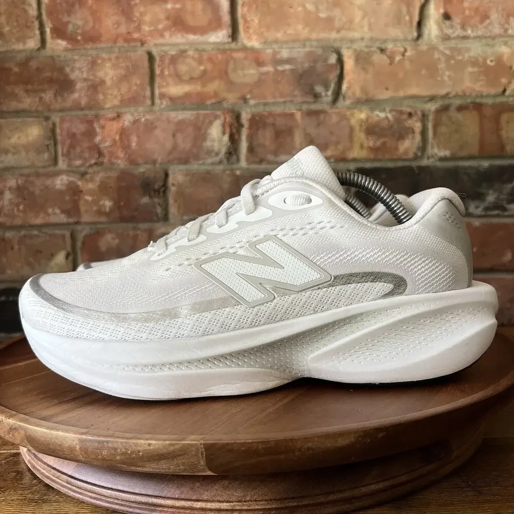 New Balance Ellipse V1 Womens 7.5 White Gray Cushioned Running Shoes Sneakers